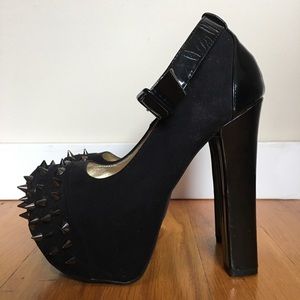 Rhinestone Spike Black Platform Pumps